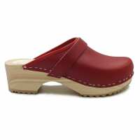 Read World of Clogs Reviews